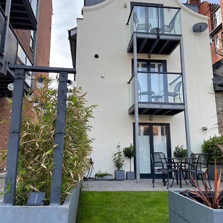 Retro Retreat, Sea View, Free Parking & Ev Plug-In Villa Whitby Buitenkant foto