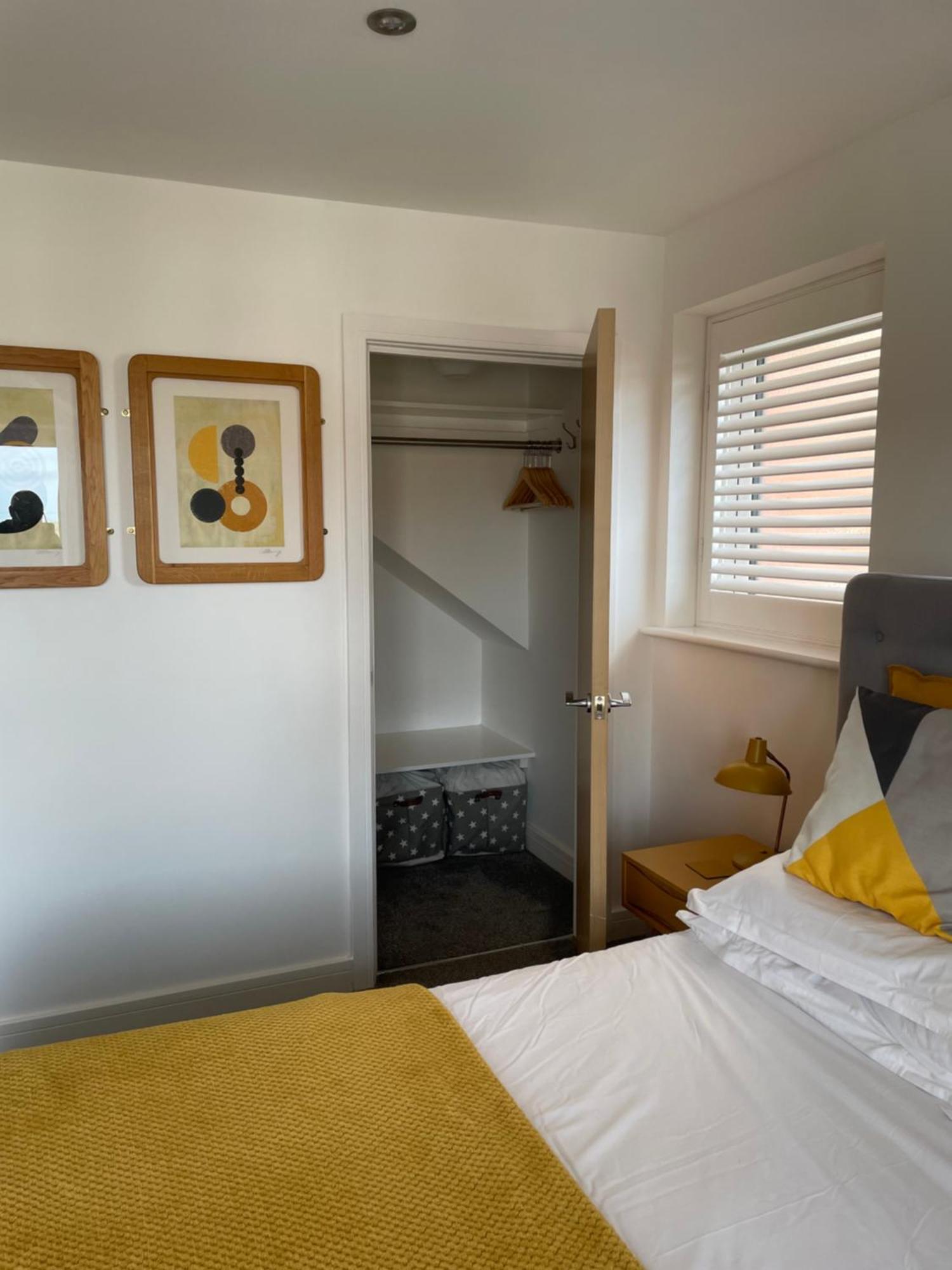 Retro Retreat, Sea View, Free Parking & Ev Plug-In Villa Whitby Buitenkant foto